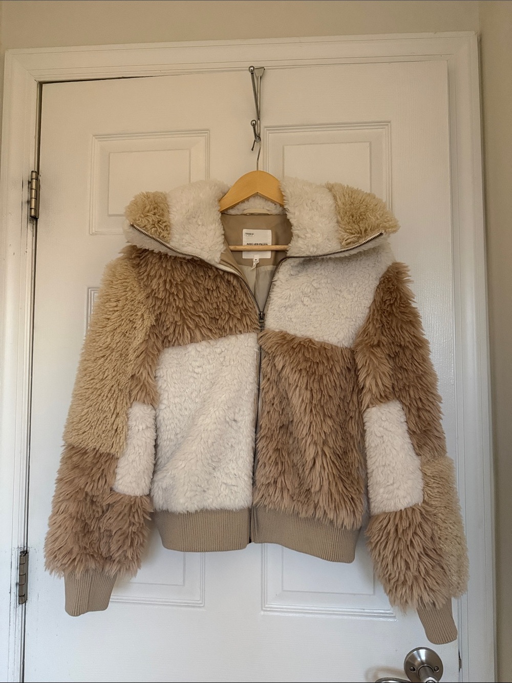 Avec Les Filles Colorblock Faux-Shearling Jacket in Beige & Cream